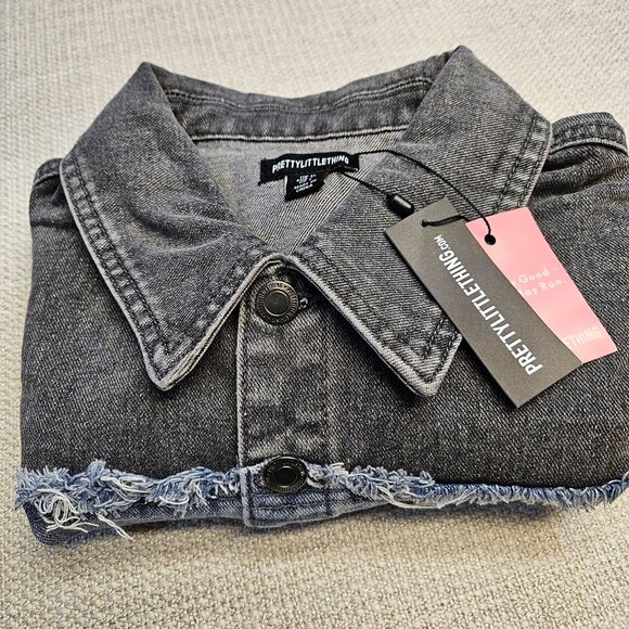 Womens Pretty Little Thing Cropped Denim Jacket Black & Blue Frayed Hem Size 6 - Picture 5 of 16